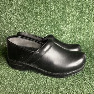 Dansko XP Black Leather Clogs Womens Sz EU 40 US 9.5 - 10